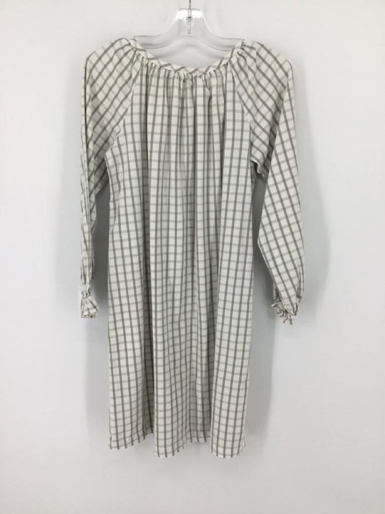 Petite Plume Child Size 10 Gray Pajamas - girls