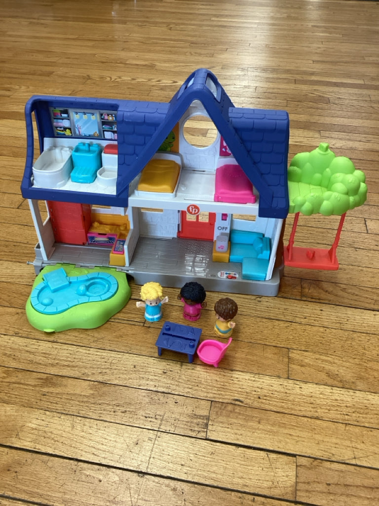 Fisher Price Little People Friends Together Play House
