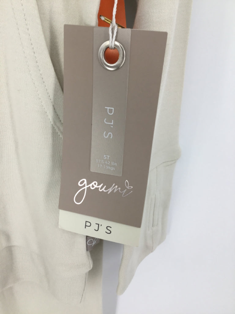 Goumi Child Size 5 Tan Solid Outfit - boys