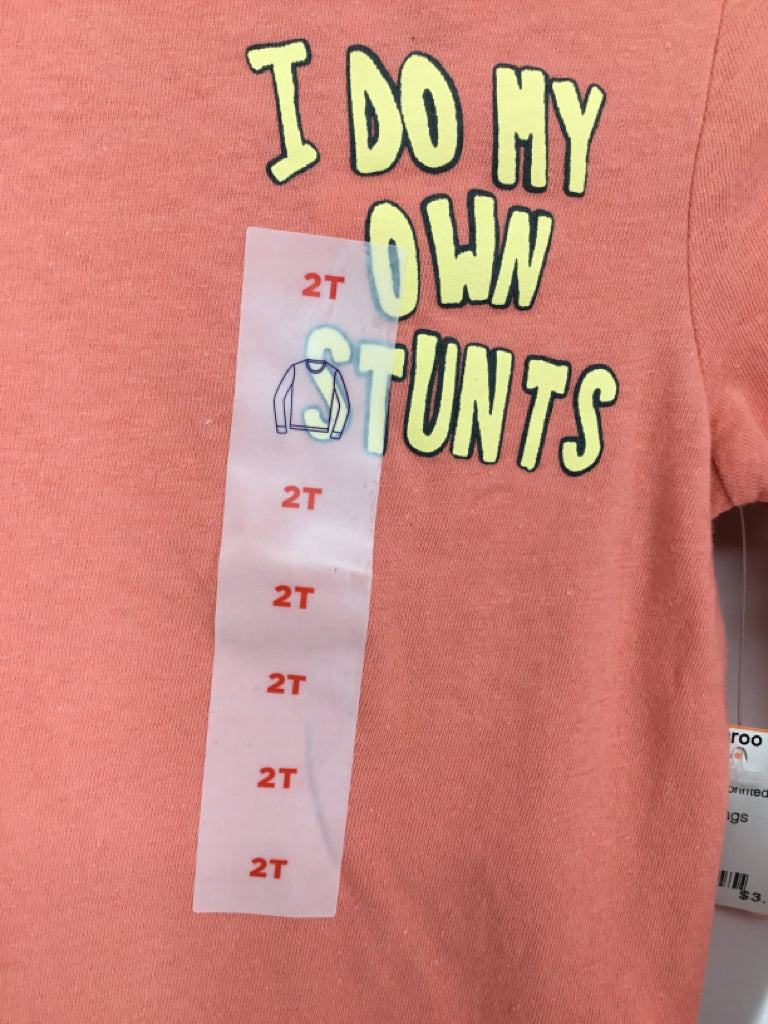 Old Navy Child Size 2 Pink screen printed T-shirt - boys