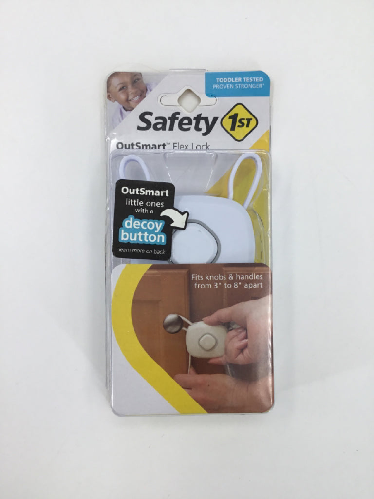 Safety 1st OutSmart Flex Lock