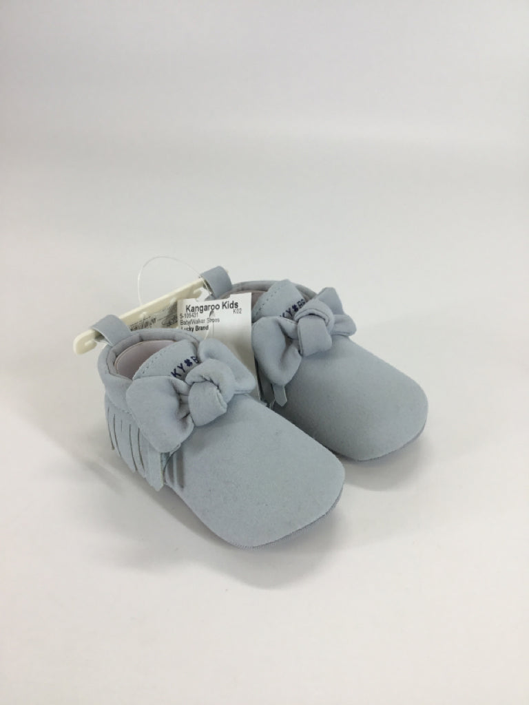 Lucky Brand Child Size 2 Toddler Blue Baby/Walker Shoes