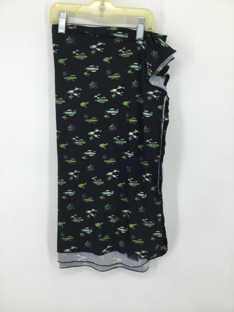 Cozys Black Print Blanket
