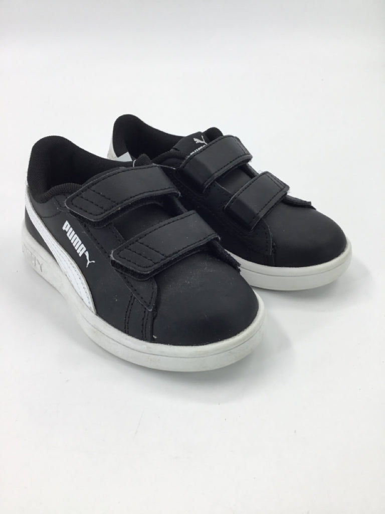 Puma Child Size 10.5 Toddler Black Sneakers