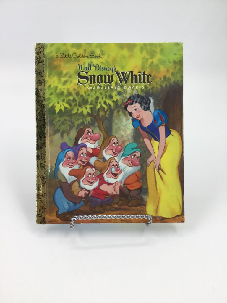 Walt Disney's Snow White and the Seven Dwarfs hardcover Book