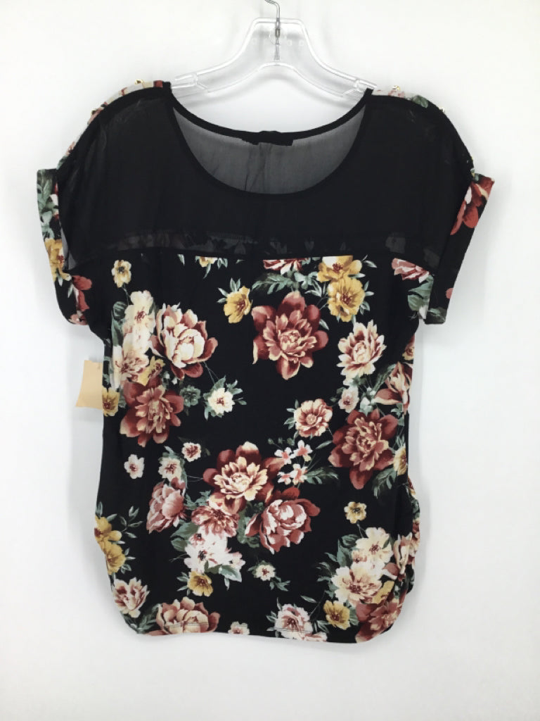 Sweet Wanderer Size M Poly Blend Top