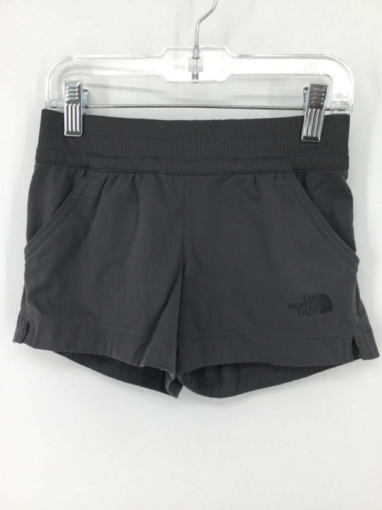 The North Face Child Size 6 Gray Shorts - girls