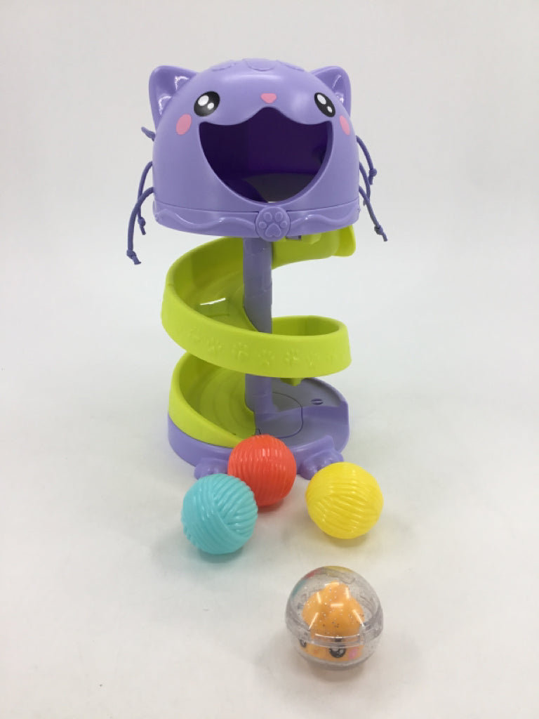 Fisher Price Kitty Ball Tower