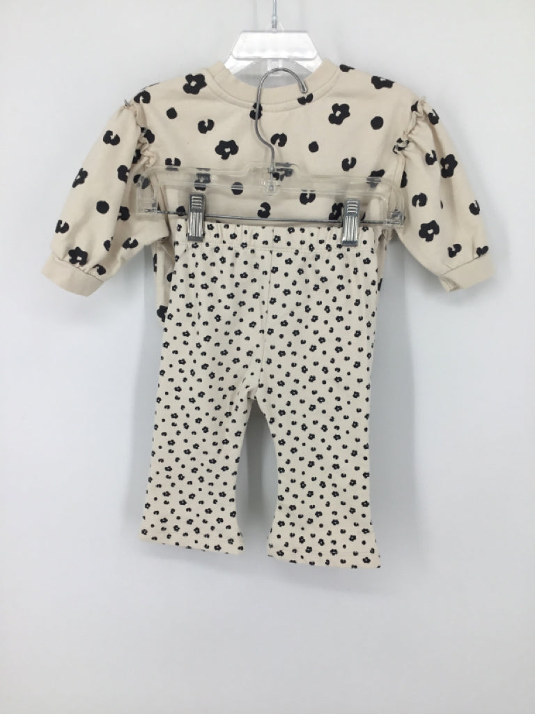 Cat & Jack Child Size 6-9 Months Cream Outfit - girls