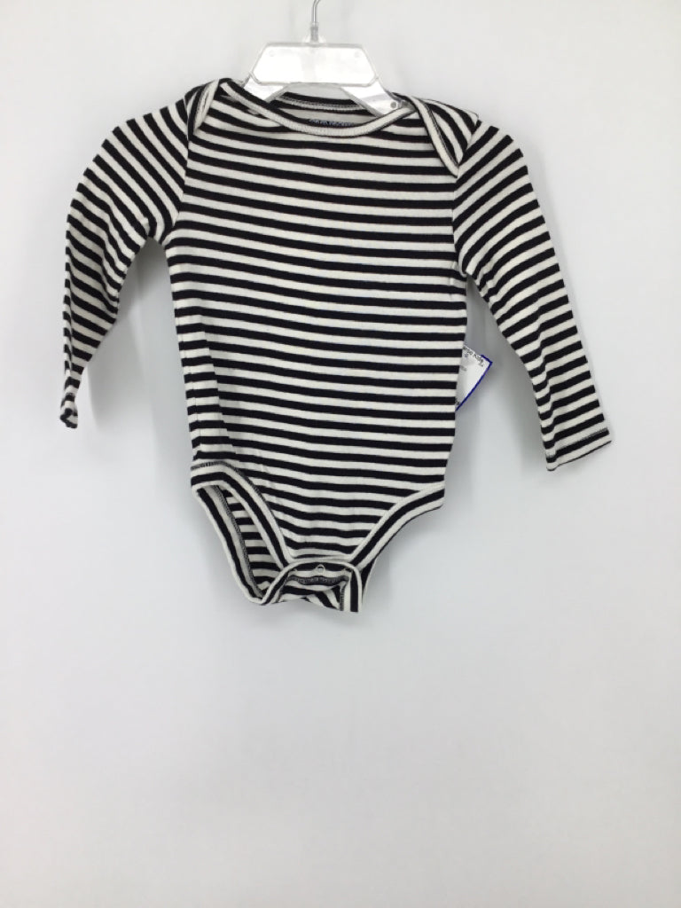 Old Navy Child Size 12-18 Months Black Onesie