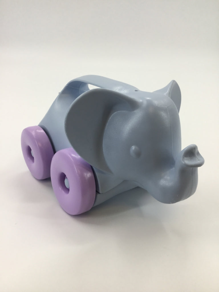 Green Toys Elephant on Wheels