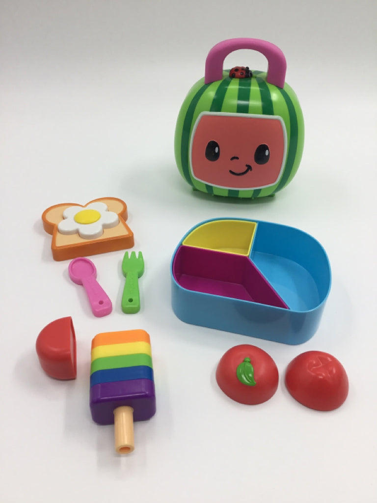 Cocomelon Lunch Box Playset