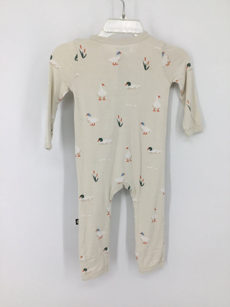 Kyte Child Size 3-6 Months Cream Print Pajamas - boys