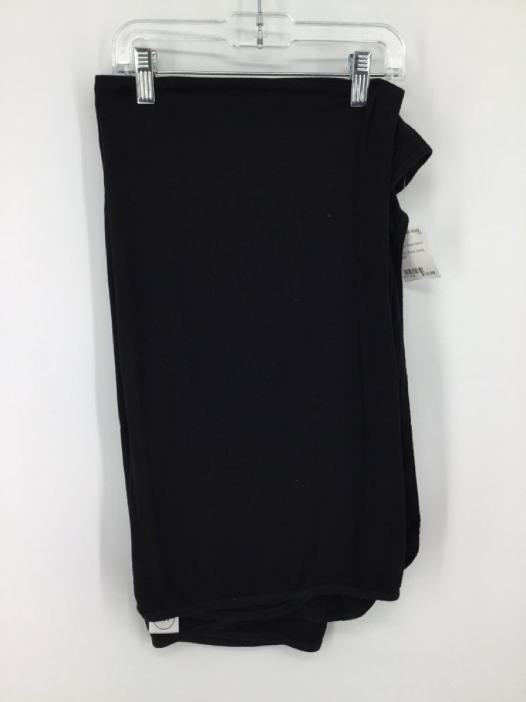Lou Lou Black Solid Blanket