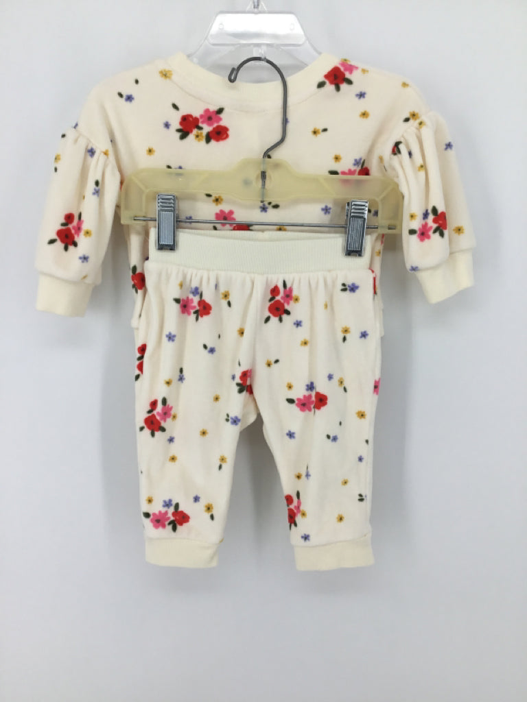 Cat & Jack Child Size 3-6 Months Cream Outfit - girls