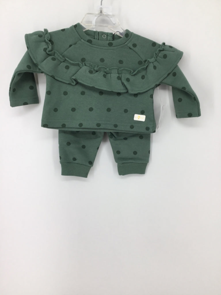 7 for all Mankind Child Size 0-3 Months Green Outfit - girls