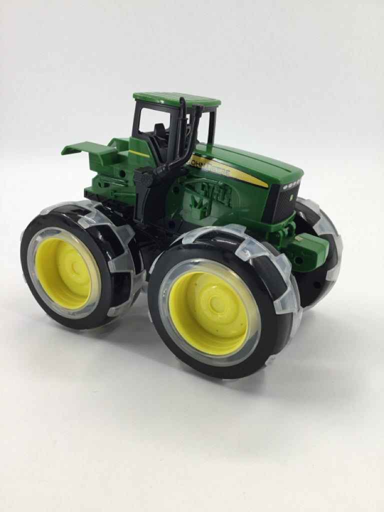 John Deere Monster Treads Lightning Wheels Tractor