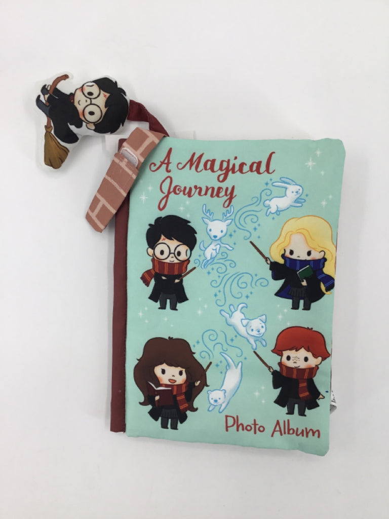 Harry Potter A Magical Journey Soft Crinkle Book