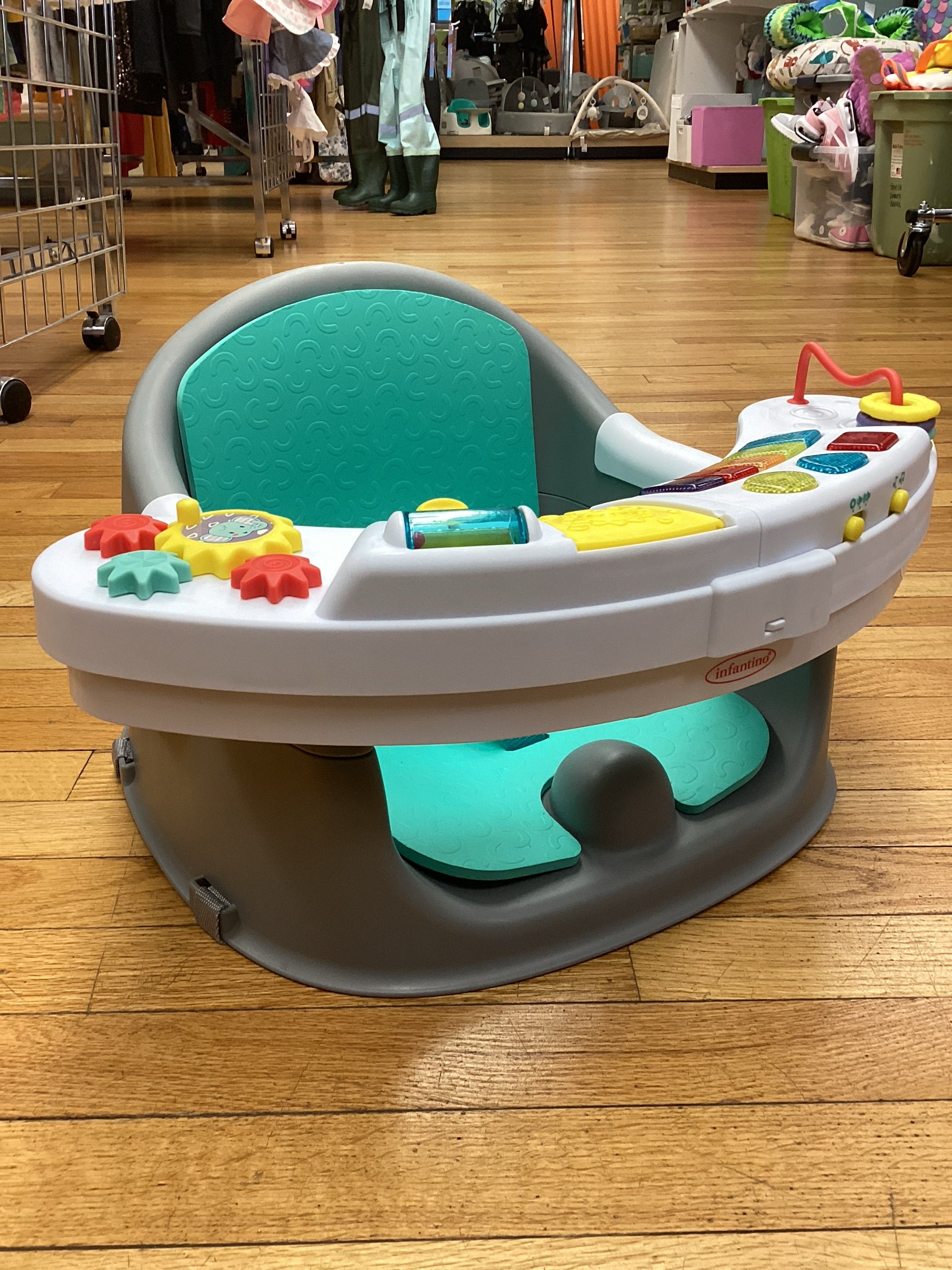 infantino 3-in-1 Discovery Seat & Booster