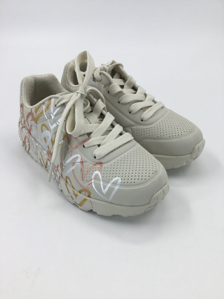 Skechers Child Size 1 Youth Tan Sneakers
