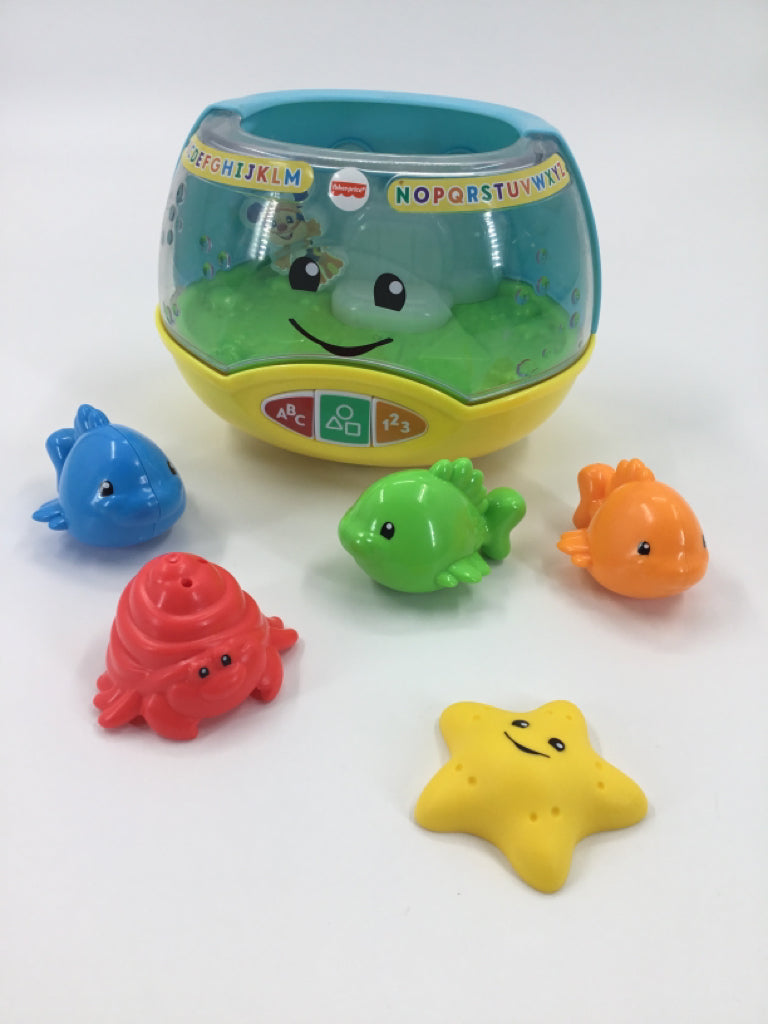 Fisher Price Laugh & Learn Magical Lights Fishbowl
