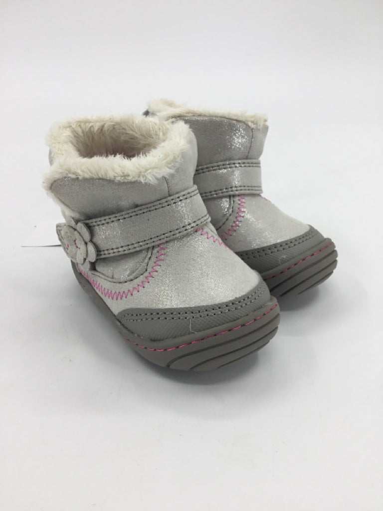Surprize by Stride Rite Child Size 3 Toddler Silver Boots