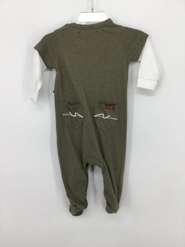 7 for all Mankind Child Size 3-6 Months Green screen printed Outfit - boys