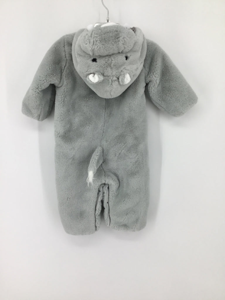Pottery Barn Kids Child Size 6-12 Months Gray Hippo Halloween Costume