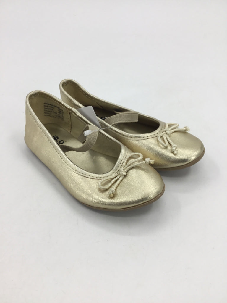 Zoe & Zac Child Size 10 Gold Dress Shoes