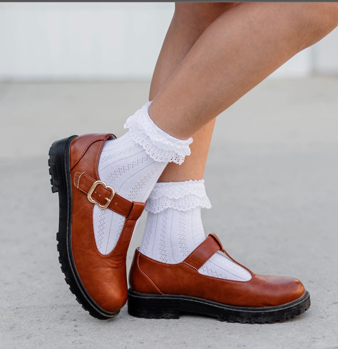 The Little Stocking Co - Lace Bobby Socks (White)