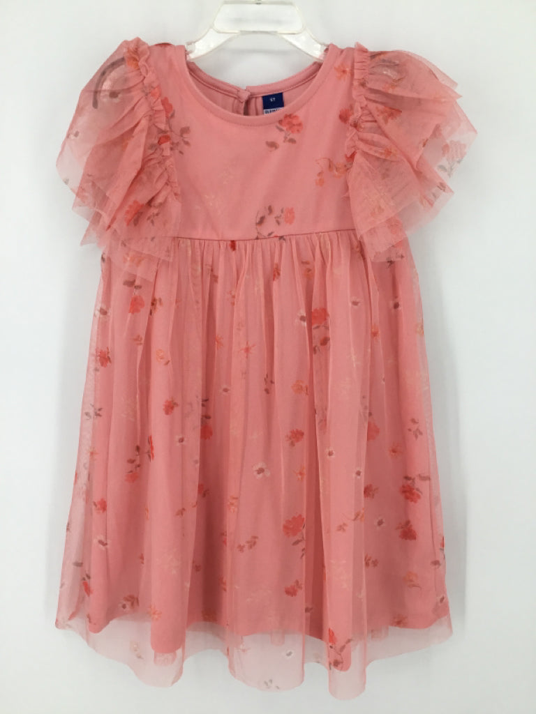 Old Navy Child Size 5 Pink Dress - girls