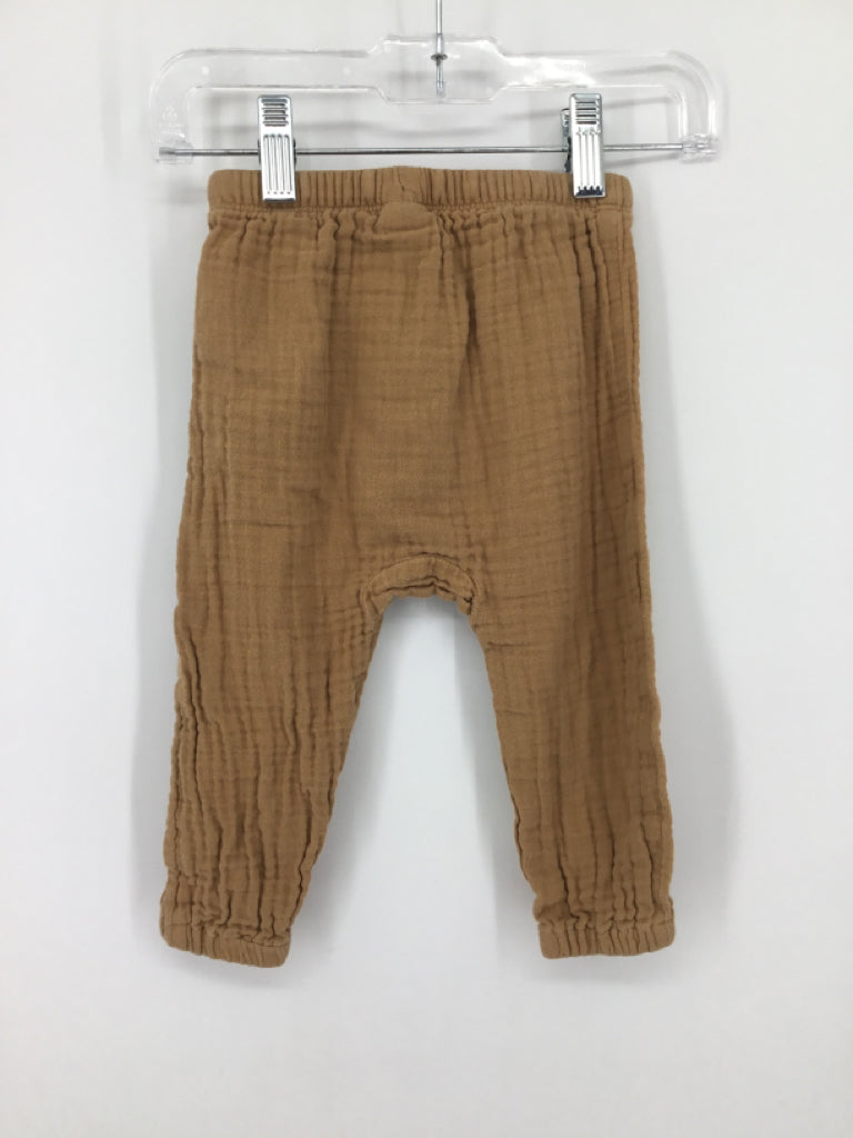 Old Navy Child Size 12-18 Months Tan Solid Pants - boys