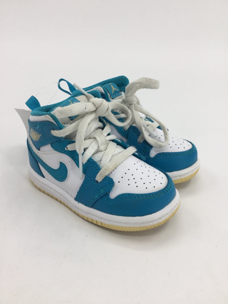 Air Jordan Child Size 6 Toddler Blue Sneakers