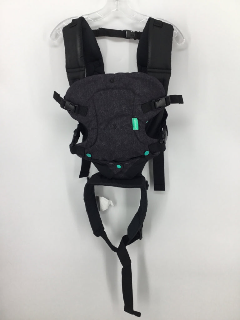 Infantino Flip 4-in-1 Convertible Carrier