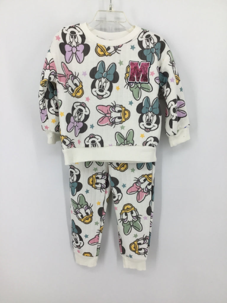 Disney Child Size 2 White Outfit - girls