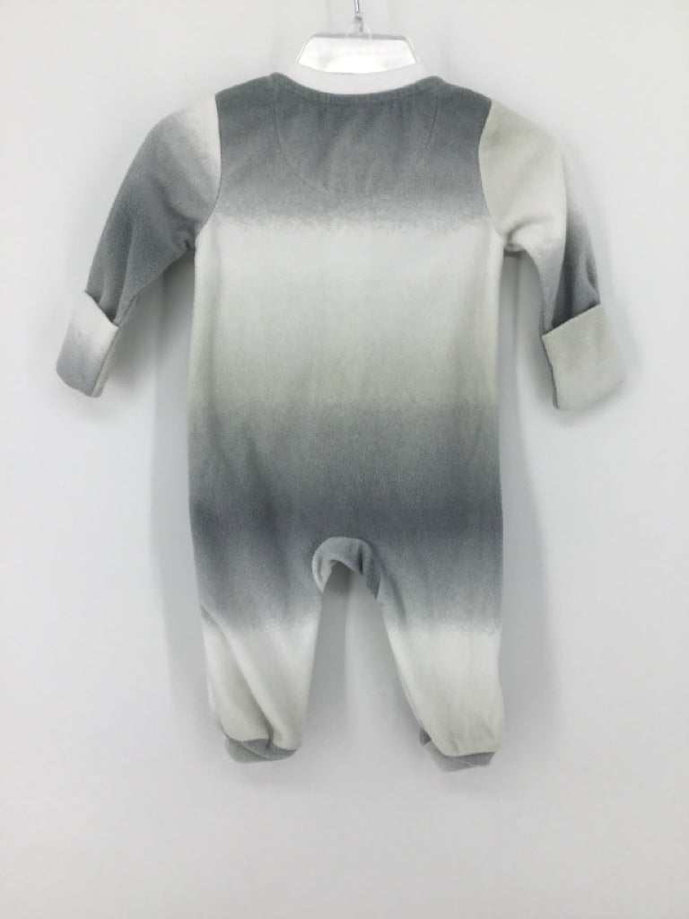 Nike Child Size 3 Months Gray Sleepers