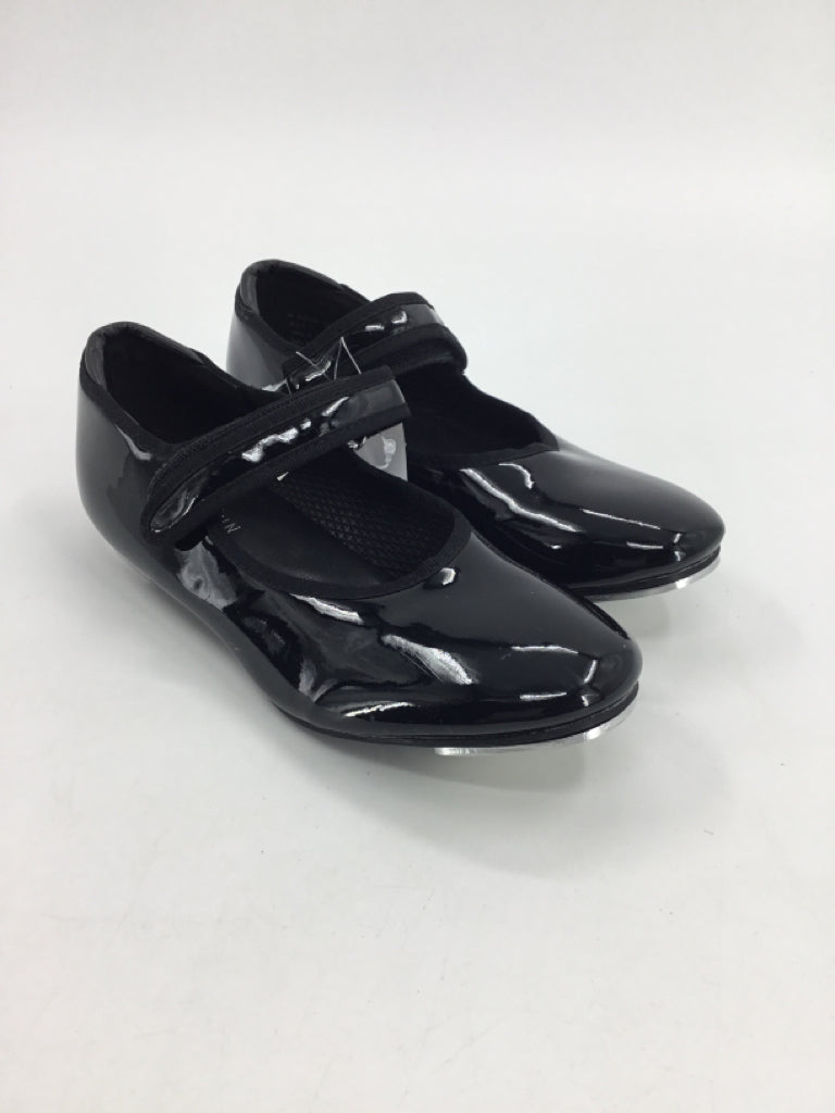 Danskin Child Size 2 Youth Black Sport/Dance Shoes