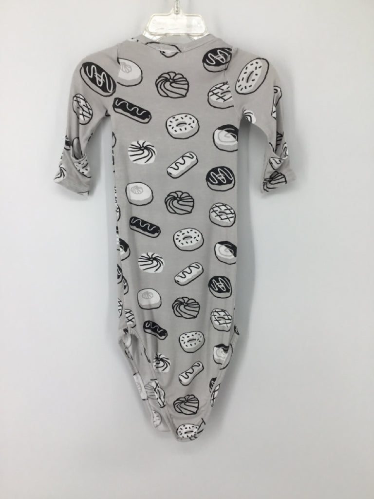 Angel Dear Child Size 0-3 Months Gray Sleepers