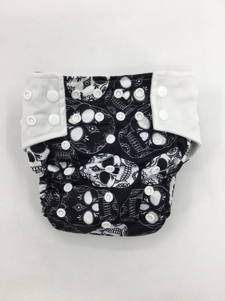 MooMoo Baby Child Size One Size Black Print All in One Cloth Diaper