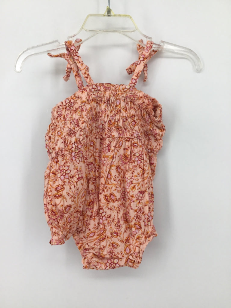 Old Navy Child Size 0-3 Months Pink Outfit - girls