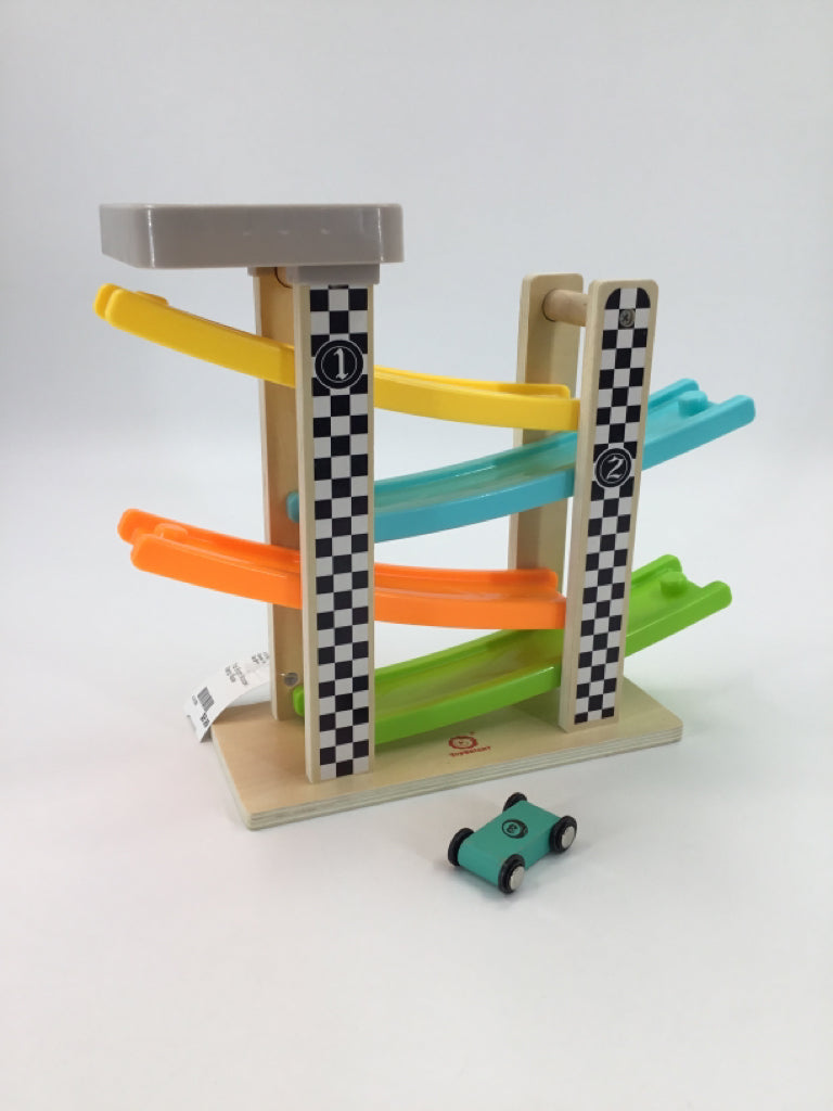 Top Bright Wooden Ramp Racer