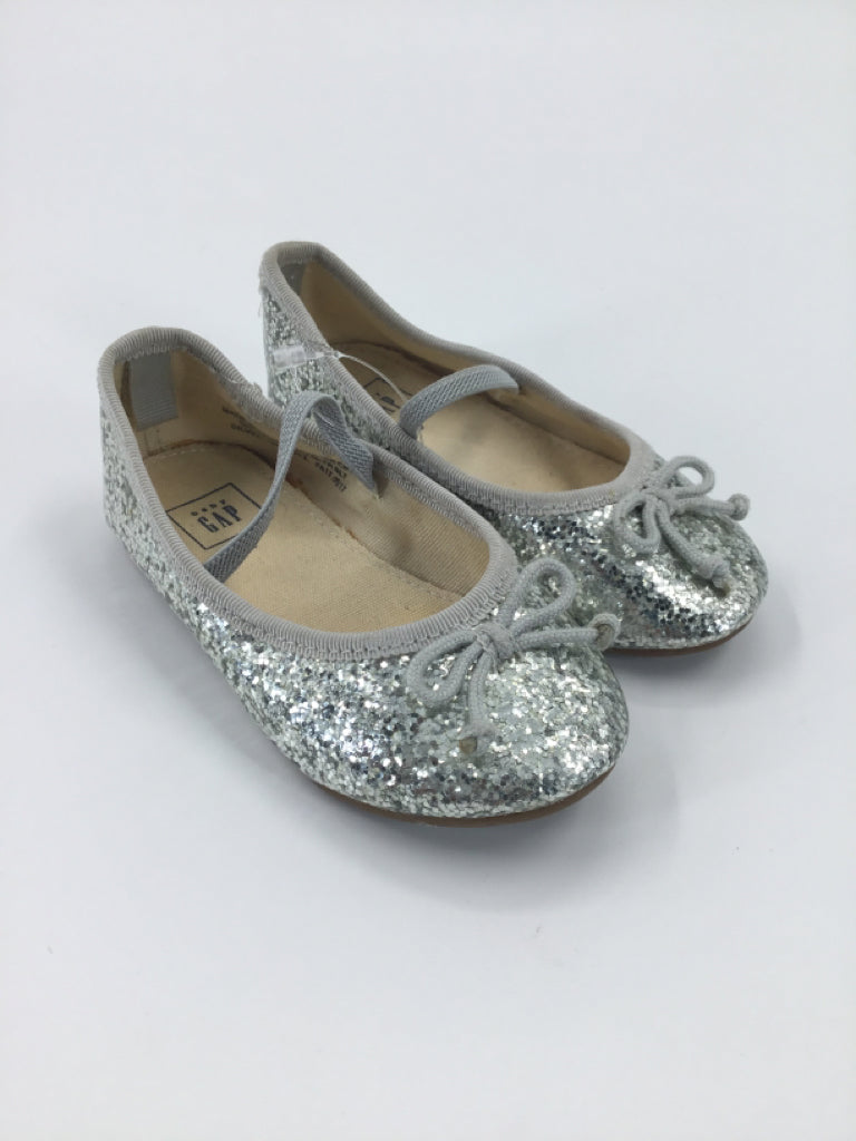 Baby Gap Child Size 6 Toddler Silver Dress Shoes
