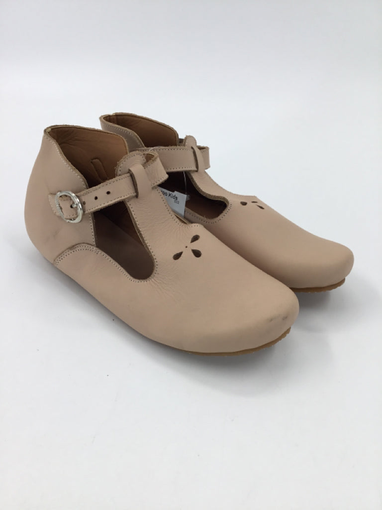 Adelisa & Co. Child Size 5 Youth Pink Dress Shoes