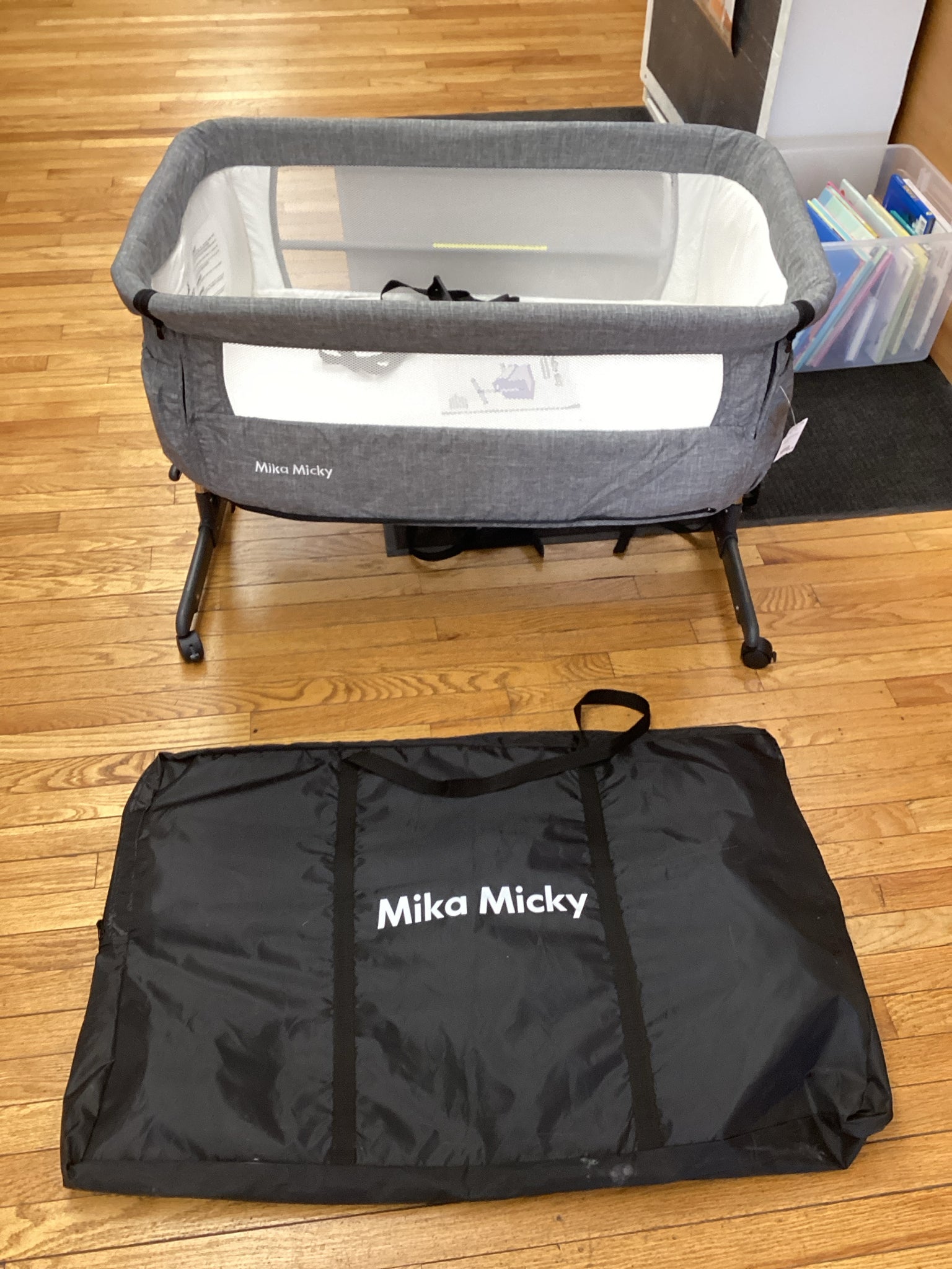 Mika Micky Bedside Sleeper