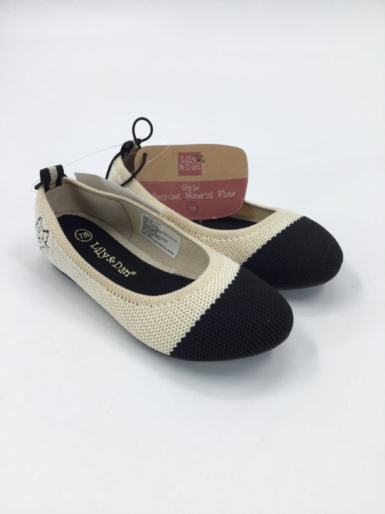 Lily & Dan Child Size 7 Tan Dress Shoes