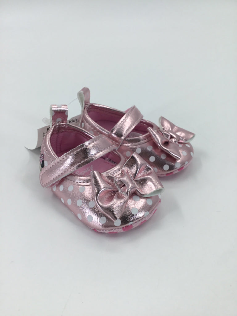 Disney Child Size 1 Toddler Pink Baby/Walker Shoes