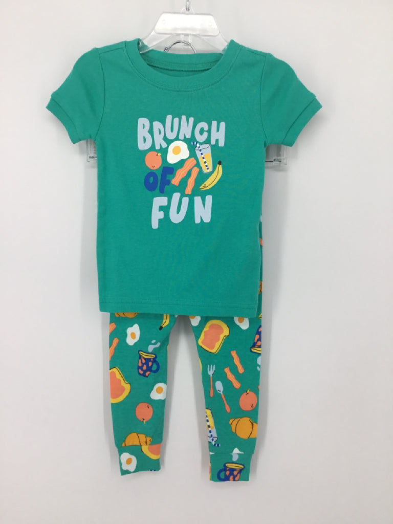 Old Navy Child Size 18-24 Months Green screen printed Pajamas - boys