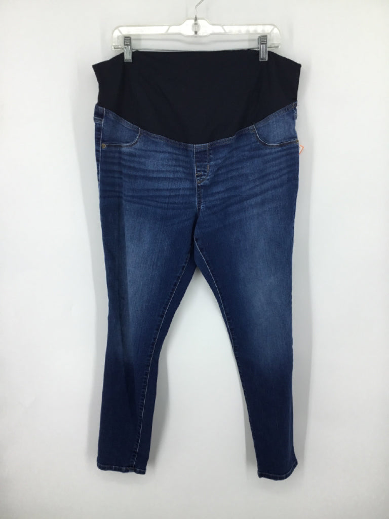 Isabel Garreton Size XL Denim Jeans