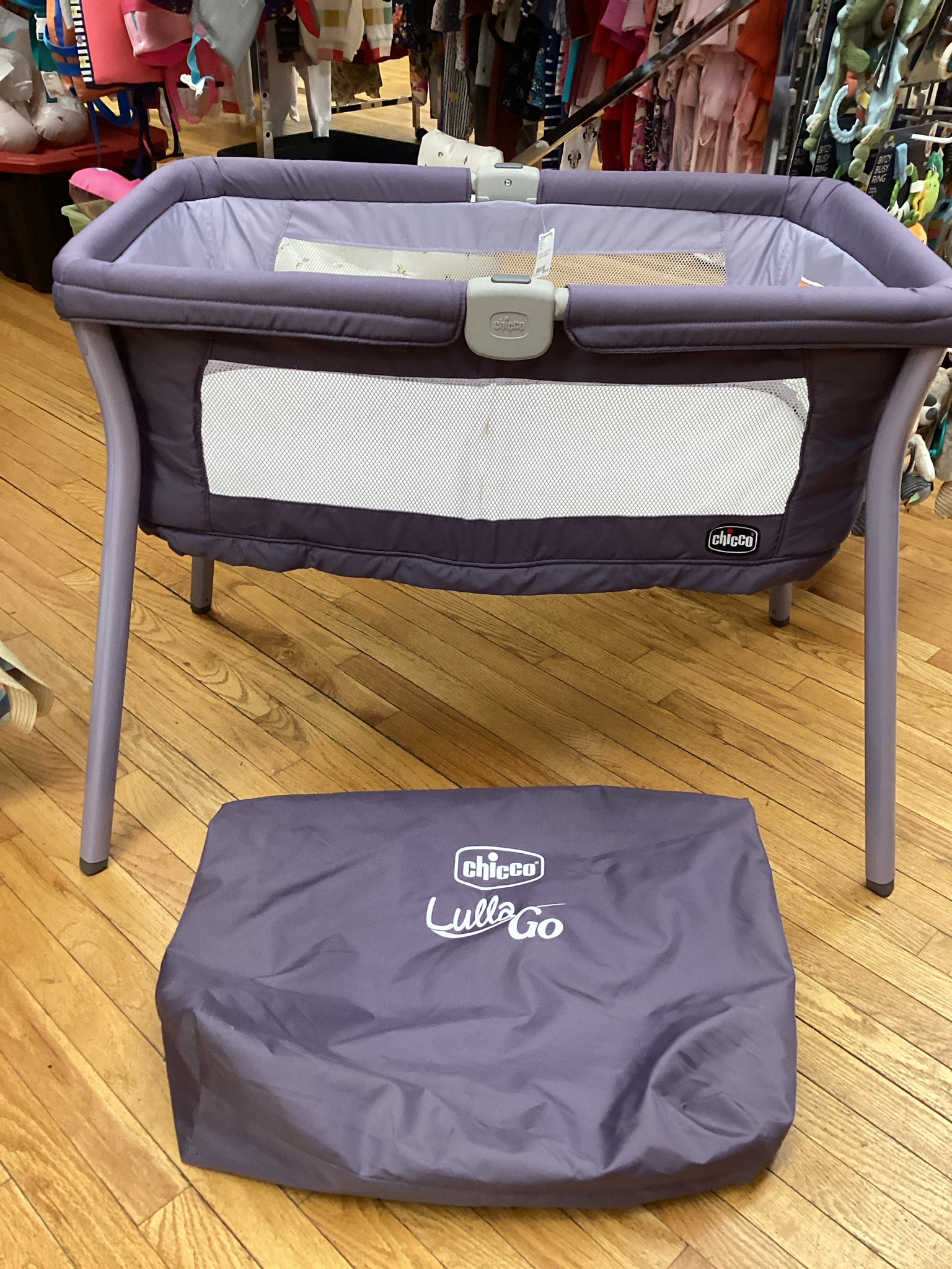 Chicco Lullago Nest Portable Bassinet