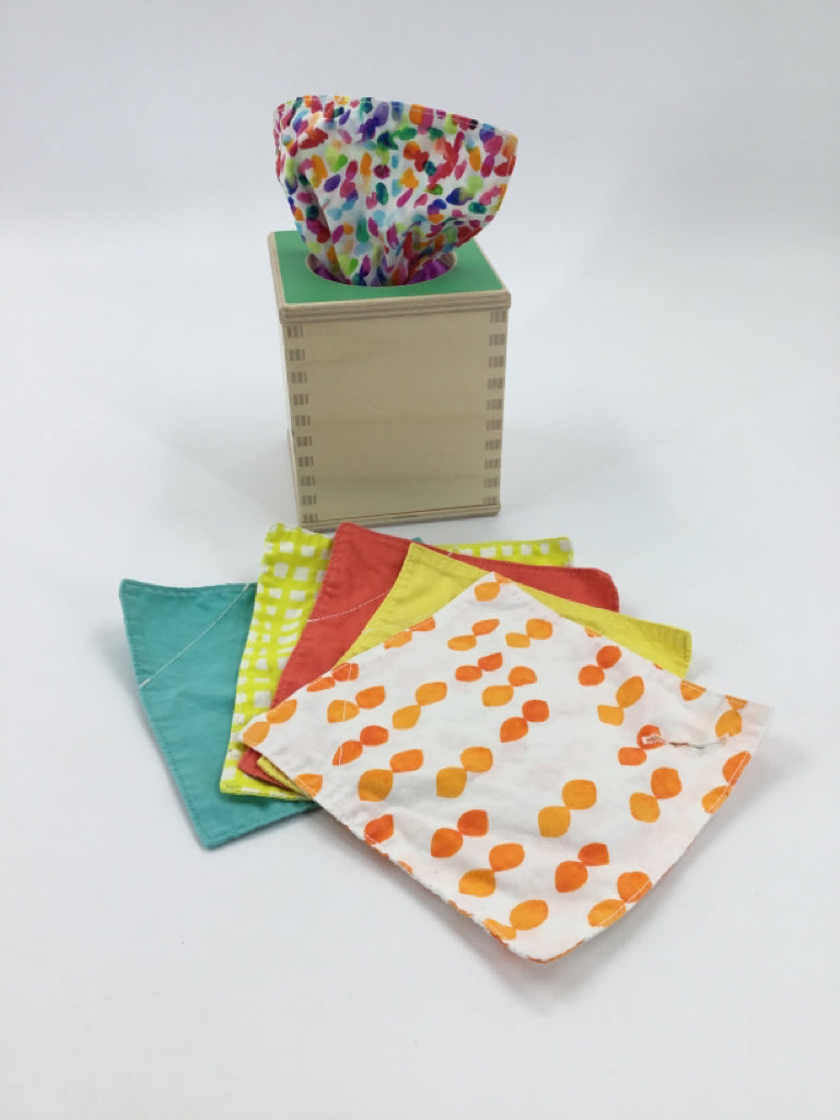 Lovevery Magic Tissue Box